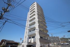 アルル五日市駅前の外観画像