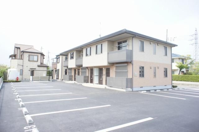 ファミーユ Bの外観画像