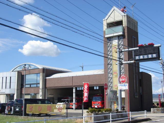 近くに施設あり
