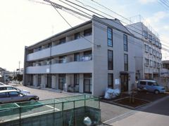 レオパレスAmourの外観画像