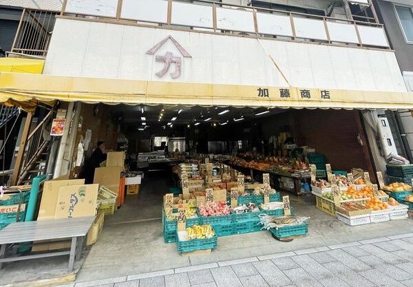 近くに施設あり