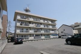 コーポラス東山本の外観画像