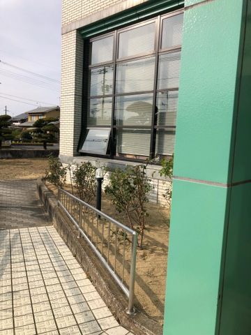近くに施設あり