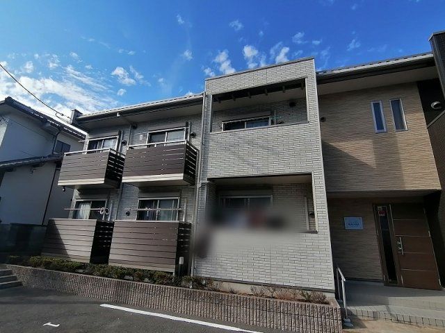 レオネクストルシェリアの外観画像