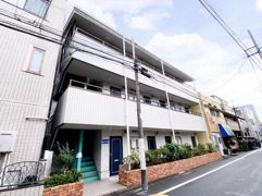 シャトーパールの外観画像
