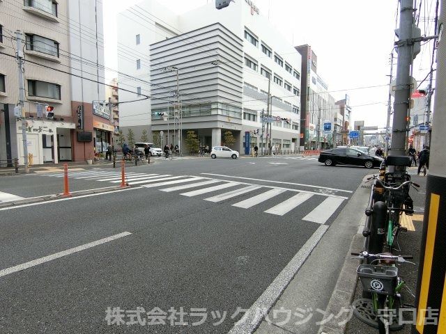 近くに施設あり