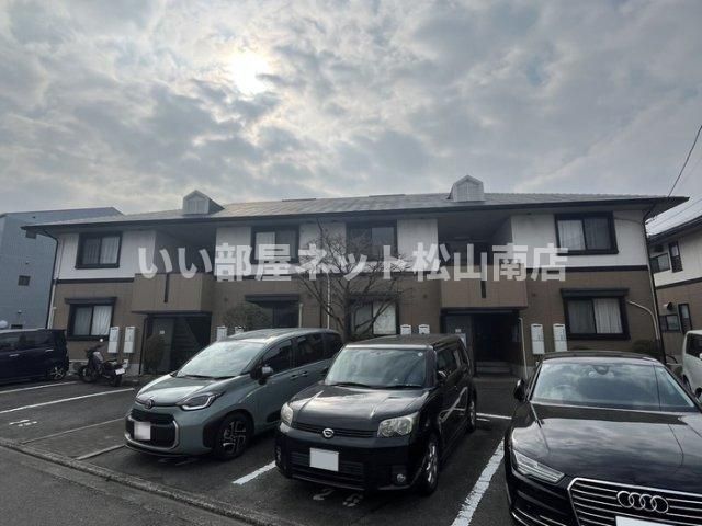 セントラルヴィレッジ桑原 C棟の外観画像
