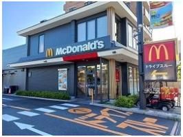 マクドナルドまで155m