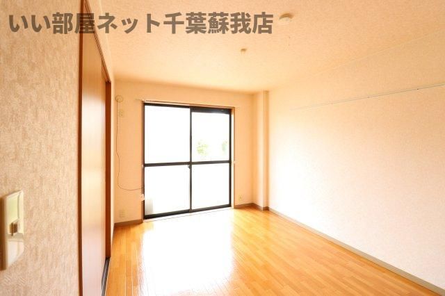 ベッドルーム