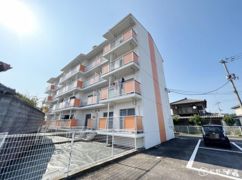 ヴィラ・アンソレイエ香川町の外観画像