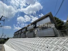 クローバー富士2号館の外観画像