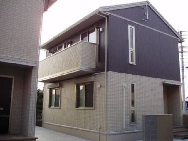 グルージャパーク南里 E棟の外観画像
