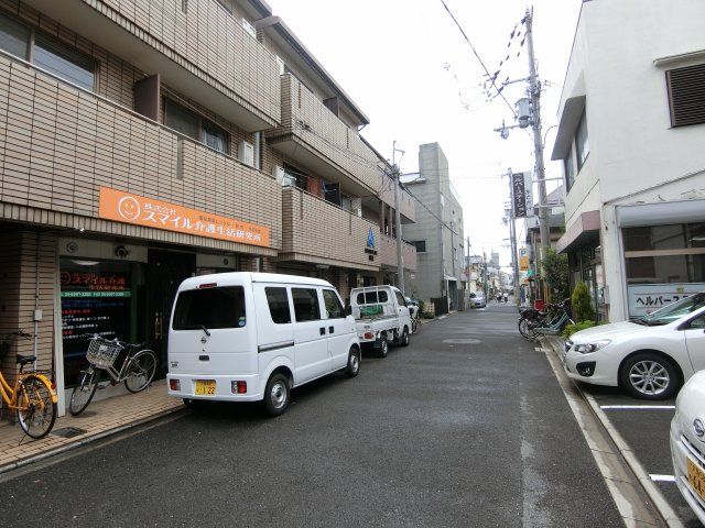 近くに施設あり