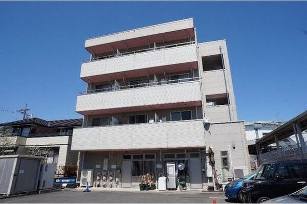 問屋ステーションビルの外観画像