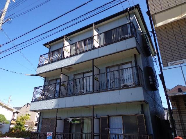 チェリーヒルズの外観画像