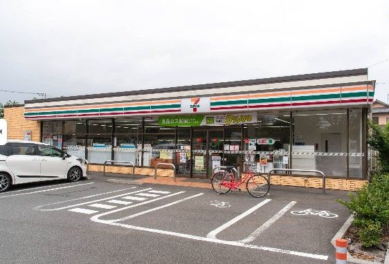 近くのセブンイレブン 小金井貫井北町1丁目店まで185m(徒歩3分)