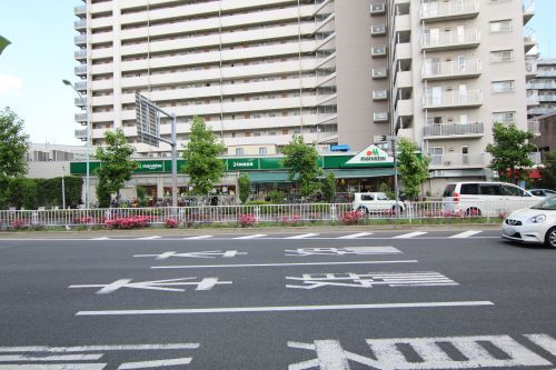 近くのマルエツ 葛西店まで298m(徒歩4分)