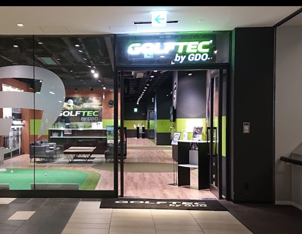近くのGOLFTEC グランフロント大阪校まで426m(徒歩6分)