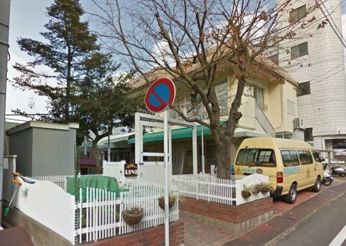 近くの城山保育園まで201m（徒歩3分）