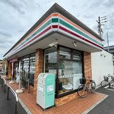 近くのセブンイレブン 倉敷福田観音堂店まで810m（徒歩11分）