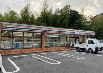 近くのセブンイレブン 名古屋西山本通3丁目店まで429m(徒歩6分)