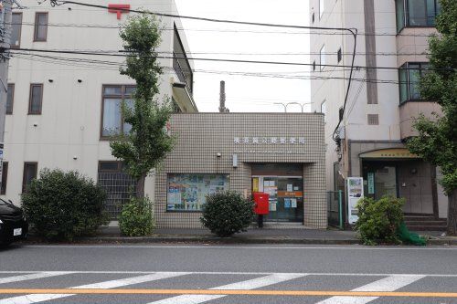近くの横須賀公郷郵便局まで509m（徒歩7分）
