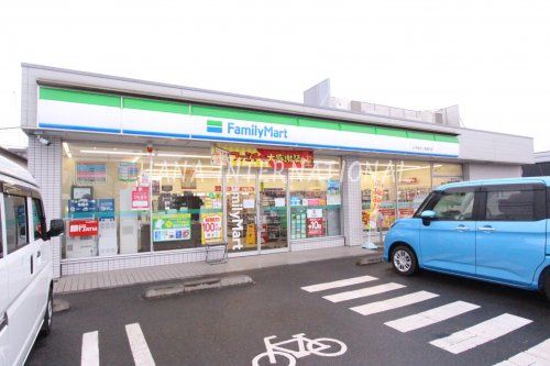 近くのファミリーマート 小平あかしあ通り店まで815m(徒歩11分)