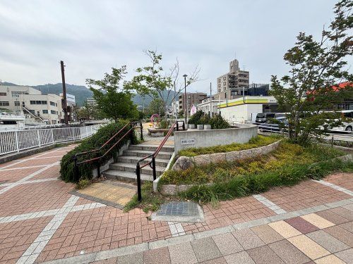 近くの都賀川公園まで743m(徒歩10分)