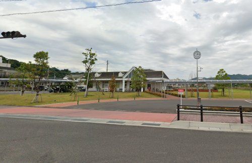近くの志布志駅まで1,400m(徒歩18分)