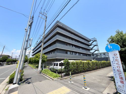 近くの坂本病院まで585m(徒歩8分)