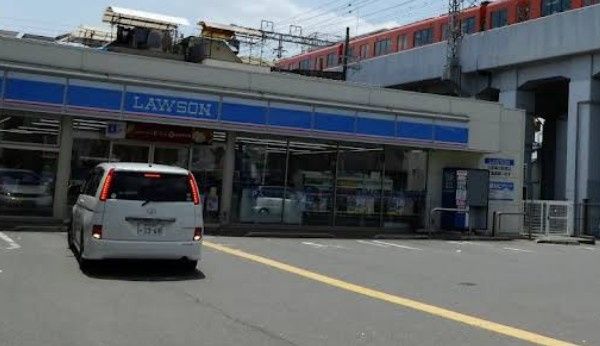 近くのローソン 佃中央通り店まで395m（徒歩5分）