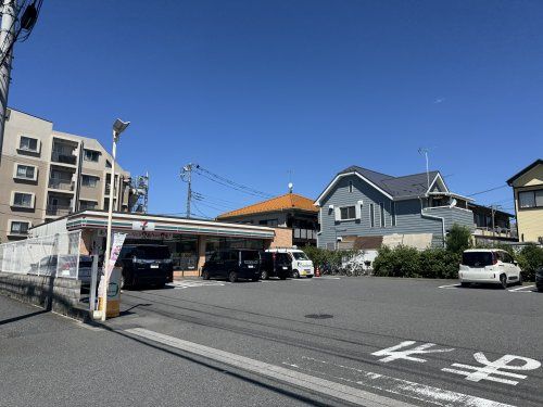 近くのセブンイレブン さいたま辻5丁目店まで356m(徒歩5分)