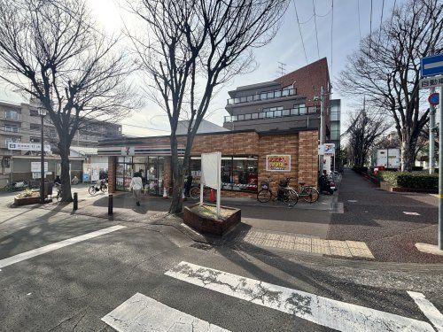 近くのセブンイレブン芦屋打出駅北店まで2,219m（徒歩28分）