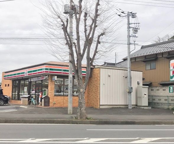 近くのセブンイレブン 守谷板戸井店まで1,016m（徒歩13分）