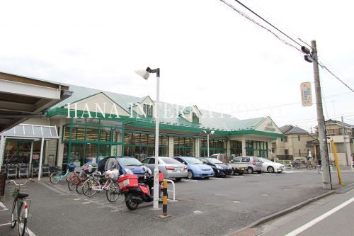 近くのマルエツ 戸倉店まで967m(徒歩13分)