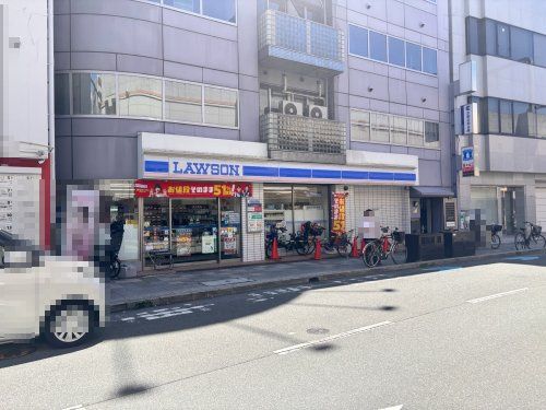 近くのローソン 阪急豊中駅南店まで163m(徒歩3分)