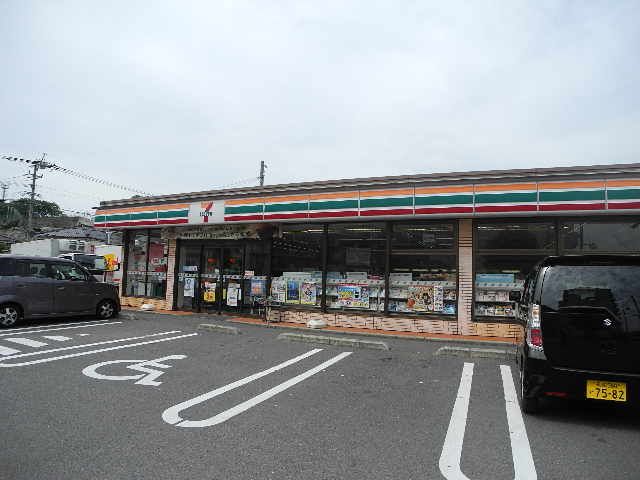近くのセブンイレブン 時津西時津郷店まで626m(徒歩8分)