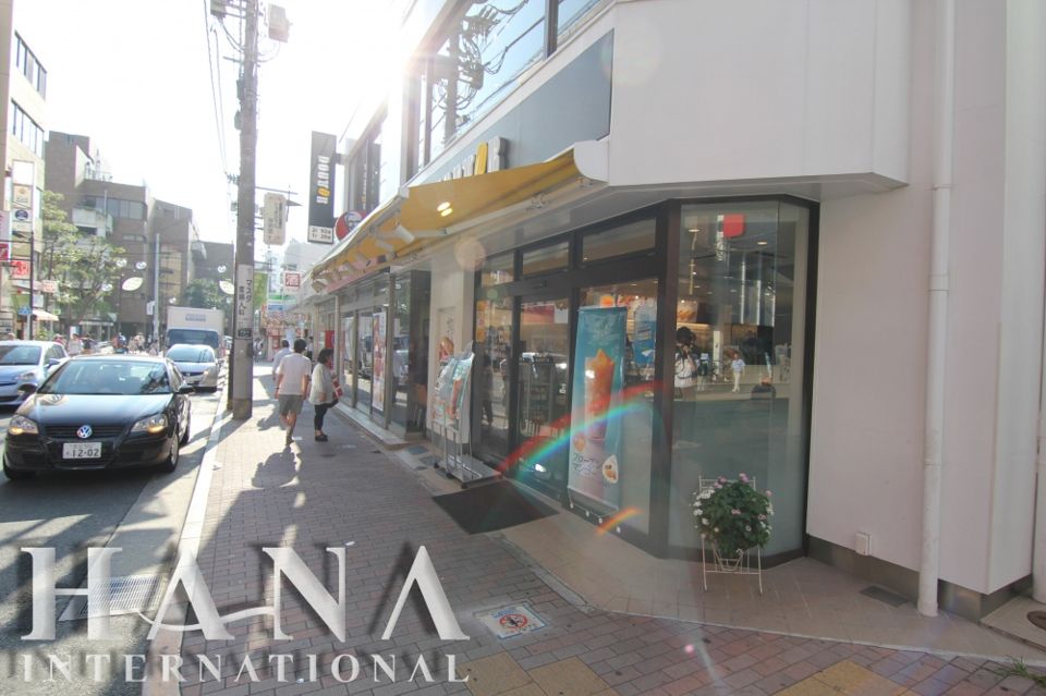 近くのドトールコーヒーショップ金町北口店まで775m(徒歩10分)