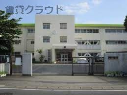 近くの千葉市立生浜東小学校まで1,030m（徒歩13分）