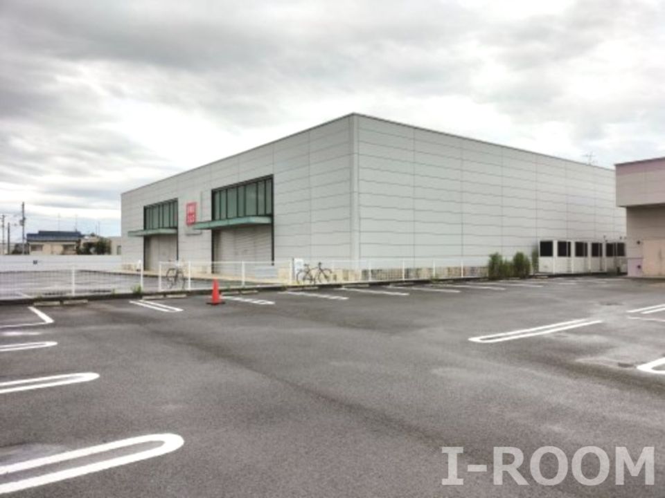 近くのユニクロ 松山谷町店まで1,795m（徒歩23分）