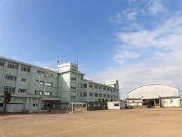 近くの千葉市立誉田東小学校まで1,302m(徒歩17分)