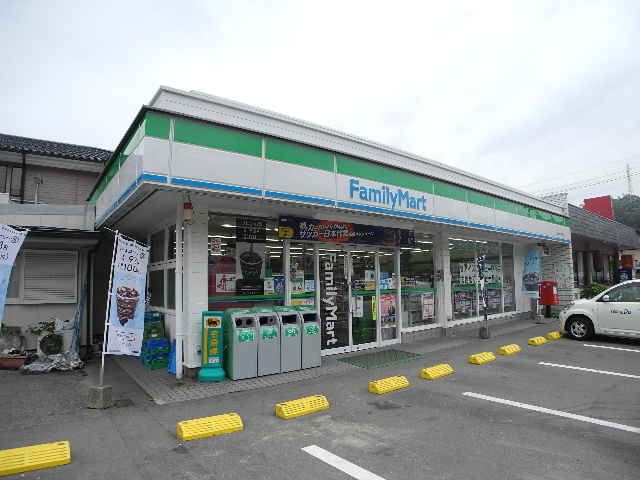 近くのファミリーマート 末永時津野田店まで801m(徒歩11分)