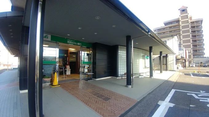 近くの関西みらい銀行 堅田支店まで362m(徒歩5分)