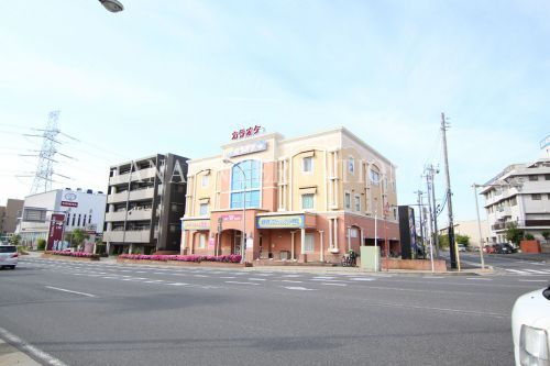近くのカラオケＢａｎＢａｎ浦安やなぎ通り店まで379m（徒歩5分）