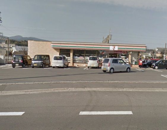 近くのセブンイレブン 高来湯江店まで1,030m(徒歩13分)