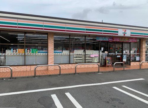 近くのセブンイレブン 三鷹山中通り店まで218m(徒歩3分)
