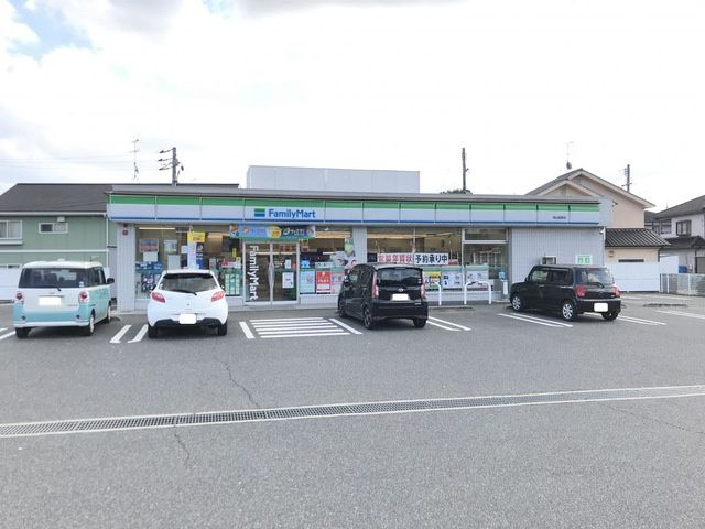 近くのファミリーマート 岡山箕島店まで260m（徒歩4分）
