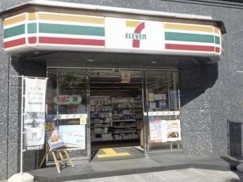 近くのセブンイレブン 大阪堺筋本町店まで94m(徒歩2分)