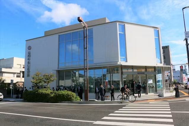 近くの京都中央信用金庫草津支店まで486m(徒歩7分)