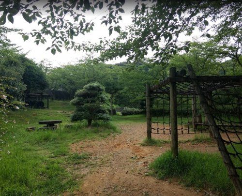 近くの天満宮公園まで871m(徒歩11分)